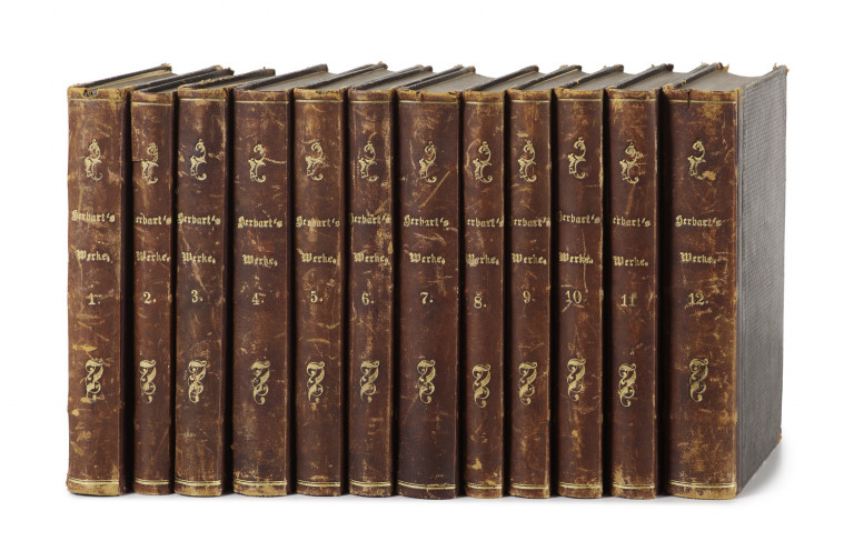 Image:
                        Lot 327