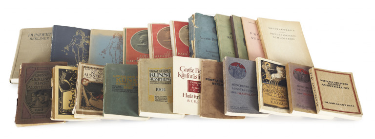 Image:
                        Lot 1204