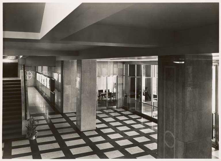 Image: 1
