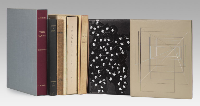 Image:
                        Lot 1030