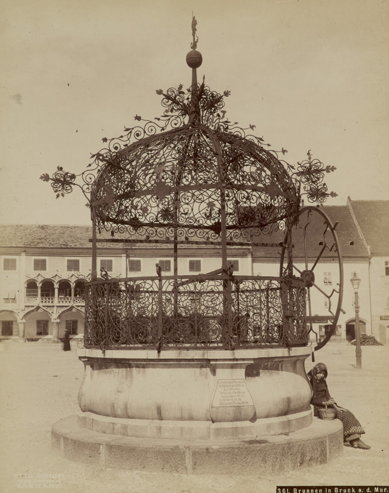 Image:
                        Lot 1703