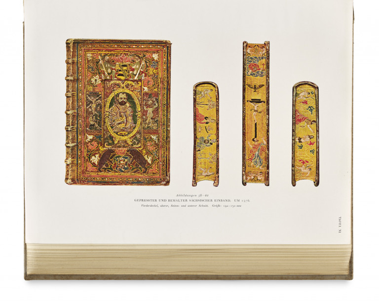 Image:
                        Lot 224