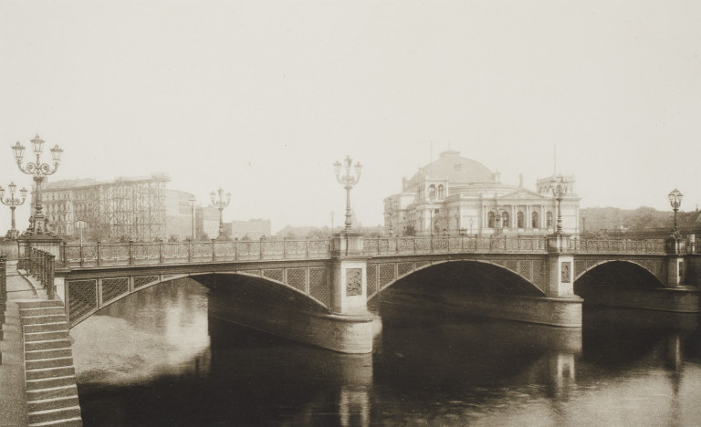 Image:
                        Lot 1858