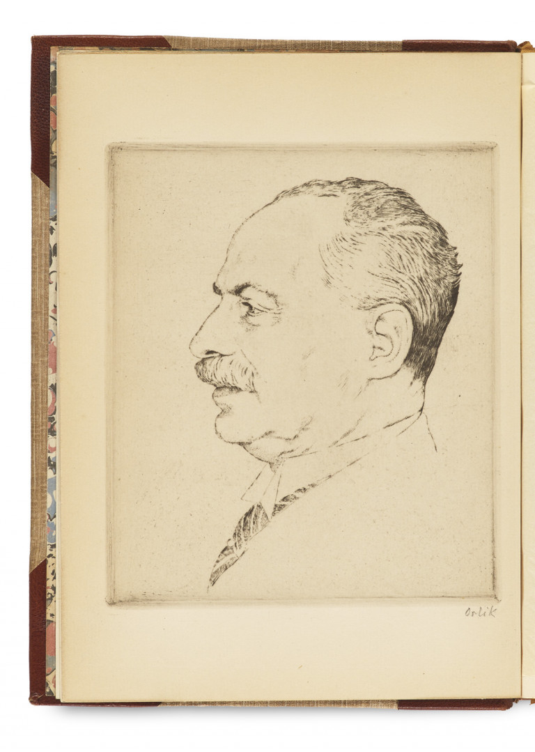 Image:
                        Lot 944