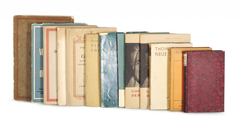 Image:
                        Lot 894