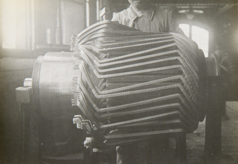Image:
                        Lot 1759