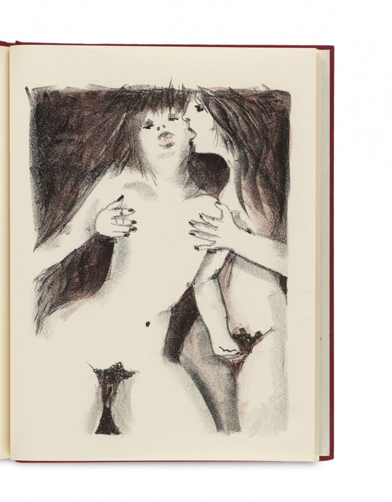 Image:
                        Lot 1052