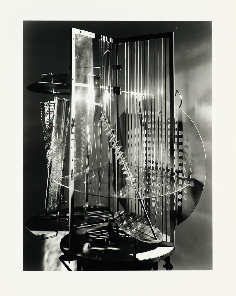 Image:
                        Lot 928