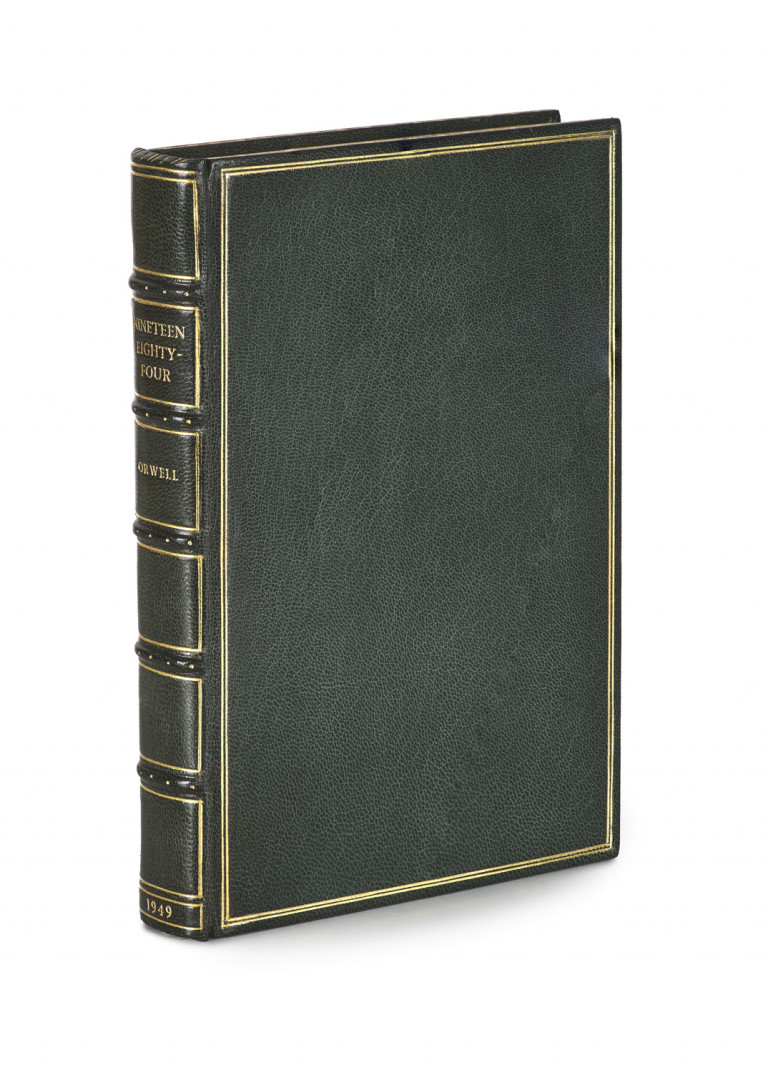 Image:
                        Lot 946