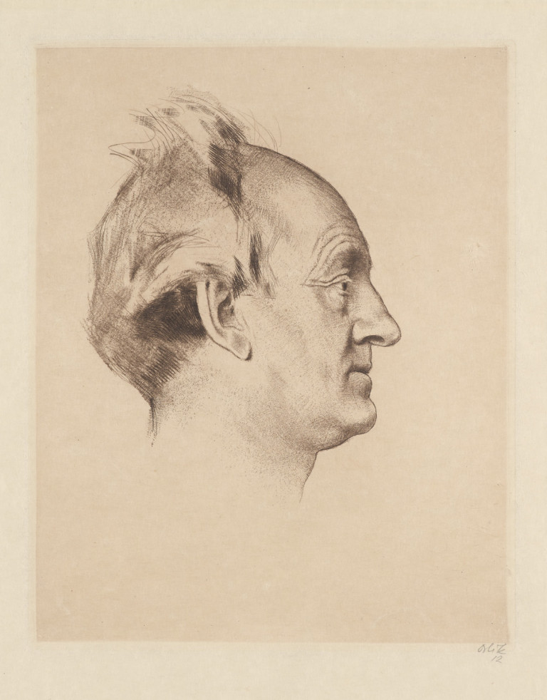 Image:
                        Lot 811