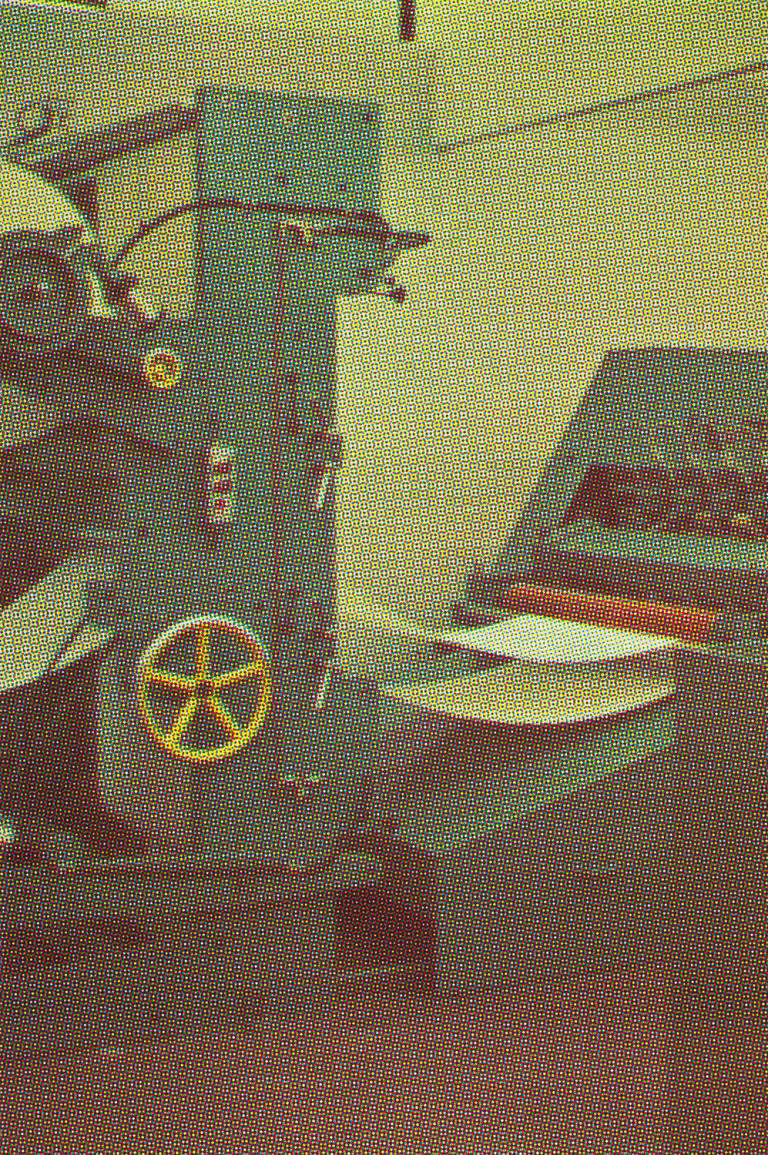 Image:
                        Lot 476