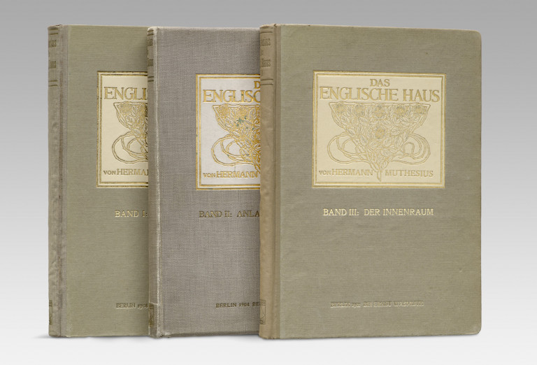 Image:
                        Lot 440