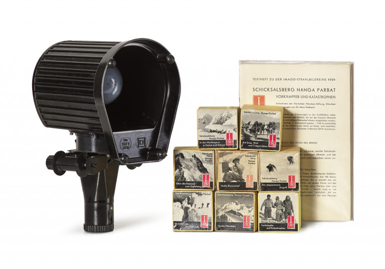 Image:
                        Lot 1147