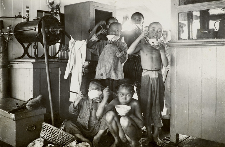 Image:
                        Lot 1382