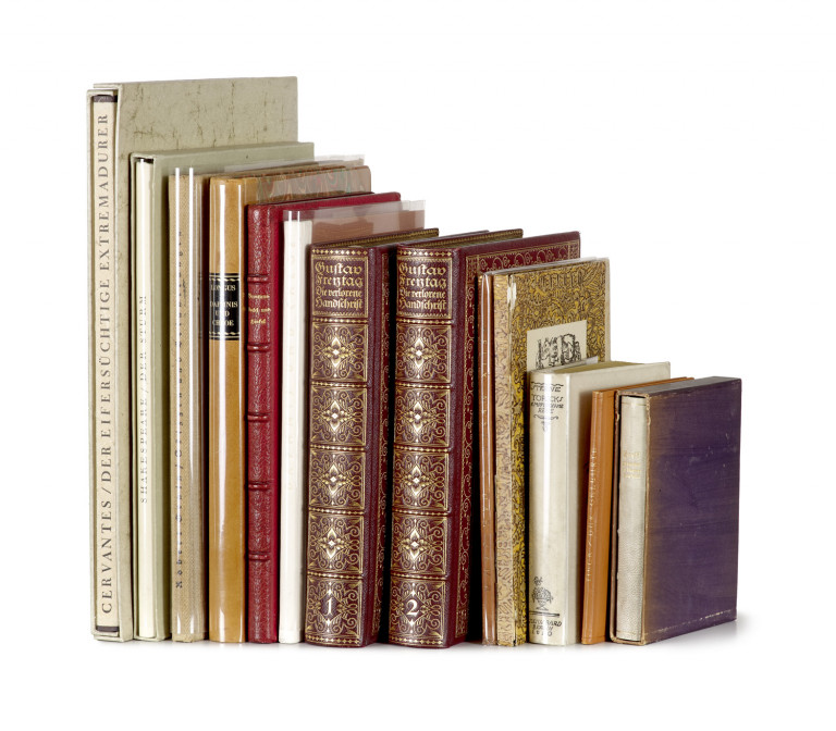 Image:
                        Lot 724