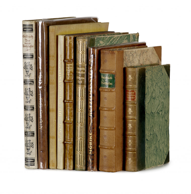 Image:
                        Lot 787