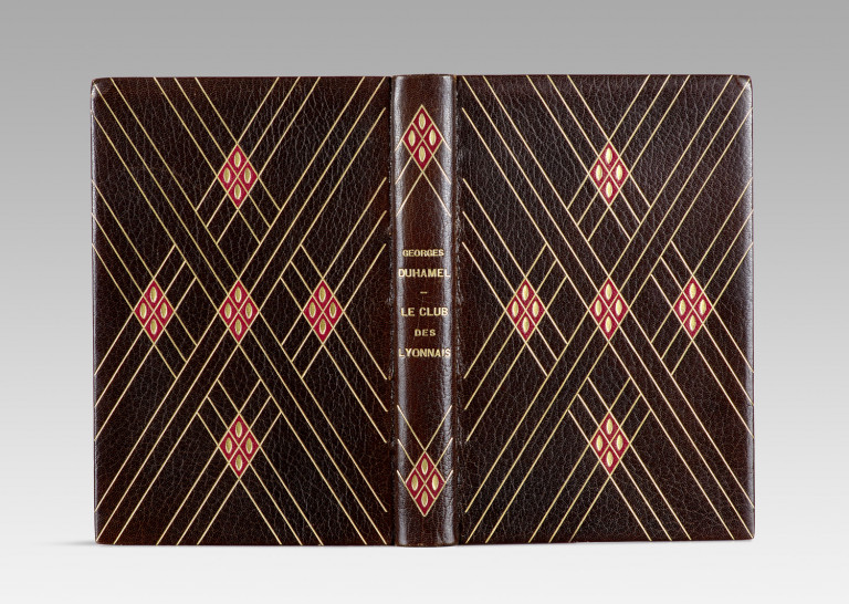 Image:
                        Lot 541