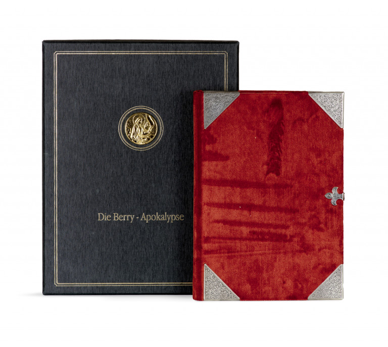 Image:
                        Lot 225