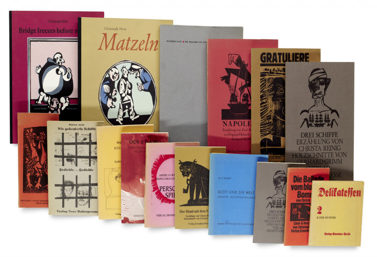 Image:
                        Lot 551