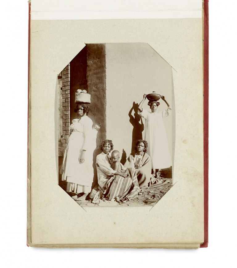 Image:
                        Lot 1398