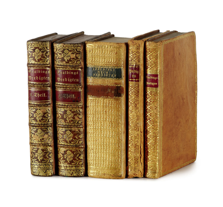 Image:
                        Lot 55
