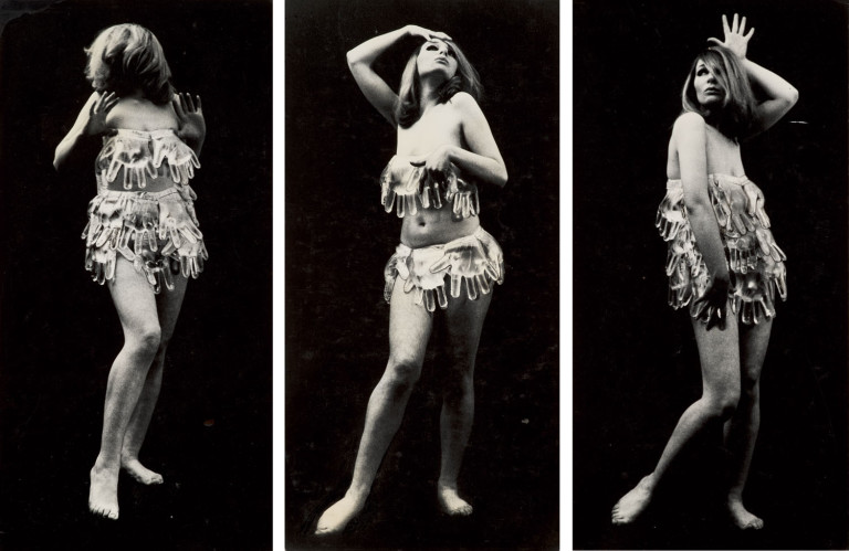 Image:
                        Lot 1203