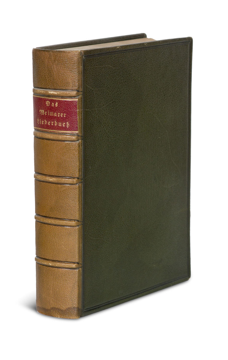 Image:
                        Lot 1051