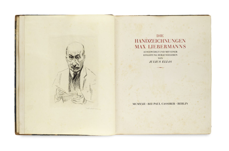 Image:
                        Lot 1107