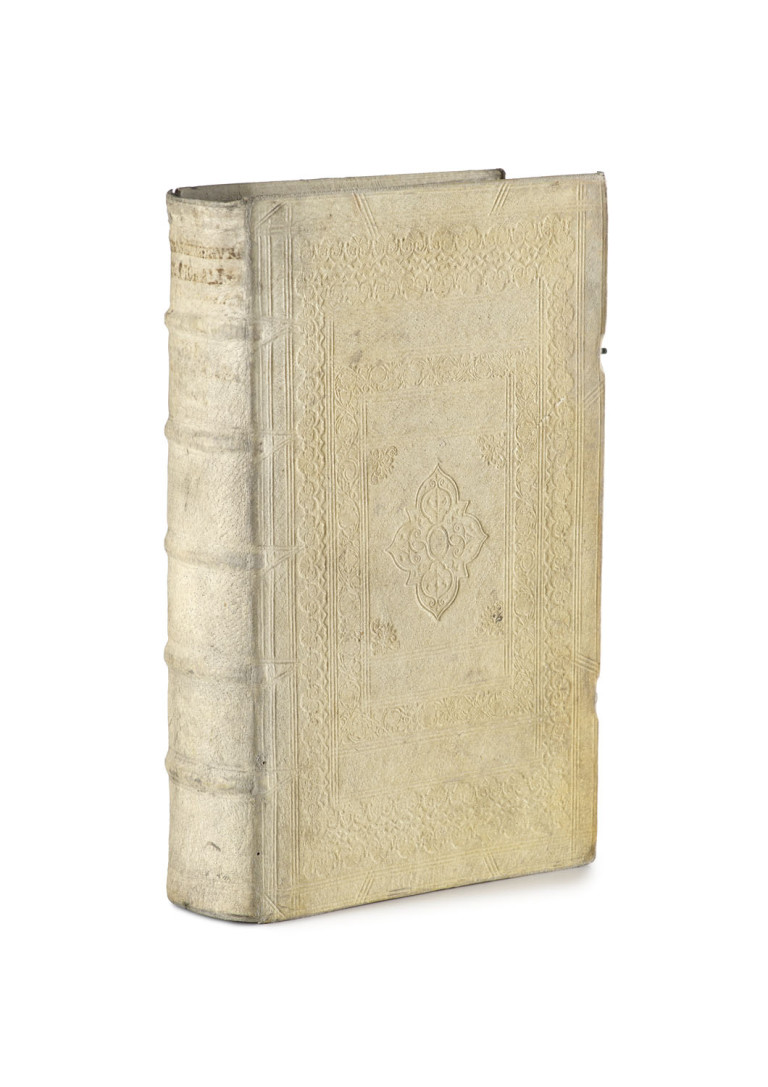 Image:
                        Lot 754
