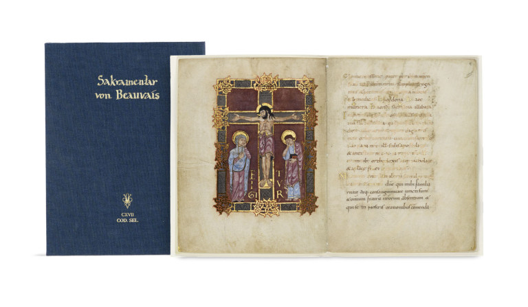 Image:
                        Lot 222